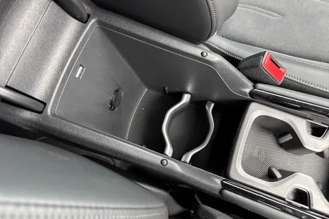 DE74MWD Volkswagen Tiguan 2.0 TDI Elegance 5dr DSG ⭐ Infotainment pack plus, HD lights, winter Pack⭐ Thumbnail #44