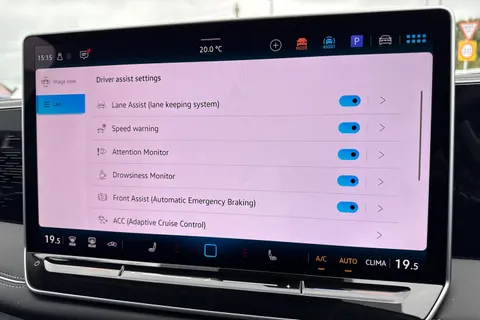 DE74MWD Volkswagen Tiguan 2.0 TDI Elegance 5dr DSG ⭐ Infotainment pack plus, HD lights, winter Pack⭐ Thumbnail #49