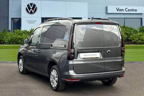 DG24VVS Volkswagen Caddy 2.0 TDI 122PS Commerce Pro Van DSG Thumbnail #3