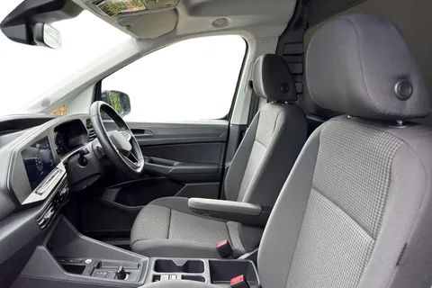 DG24VVS Volkswagen Caddy 2.0 TDI 122PS Commerce Pro Van DSG Thumbnail #11