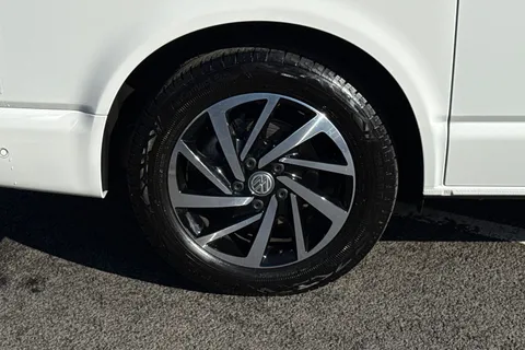 GY71YDG Volkswagen California 2.0 TDI Ocean 204 4dr 4MOTION DSG Thumbnail #11