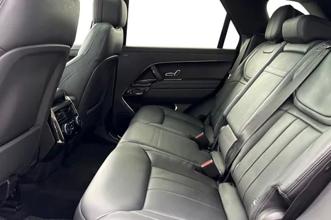 4 of 41 for LAND ROVER RANGE ROVER SPORT 3.0 D300 Autobiography 5dr Auto