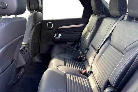 KM24XHC Land Rover Discovery 3.0 D300 Dynamic HSE 5dr Thumbnail #5