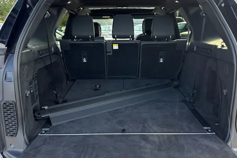 KM24XHC Land Rover Discovery 3.0 D300 Dynamic HSE 5dr Thumbnail #11