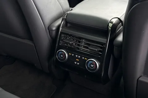 19 of 41 for LAND ROVER RANGE ROVER SPORT 3.0 D300 Autobiography 5dr Auto