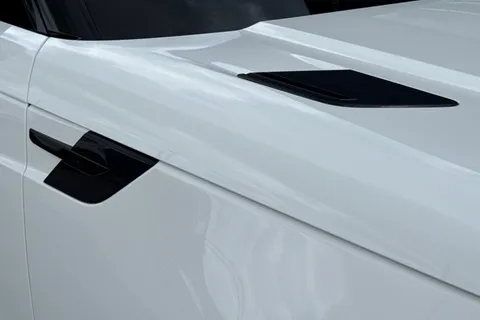 21 of 41 for LAND ROVER RANGE ROVER SPORT 3.0 D300 Autobiography 5dr Auto