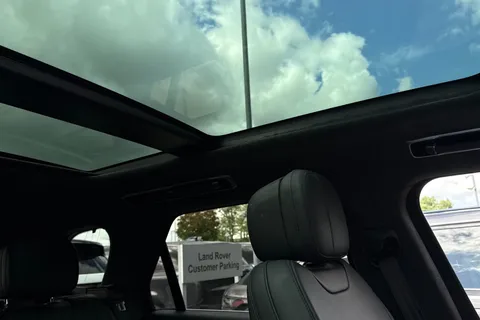 22 of 41 for LAND ROVER RANGE ROVER SPORT 3.0 D300 Autobiography 5dr Auto