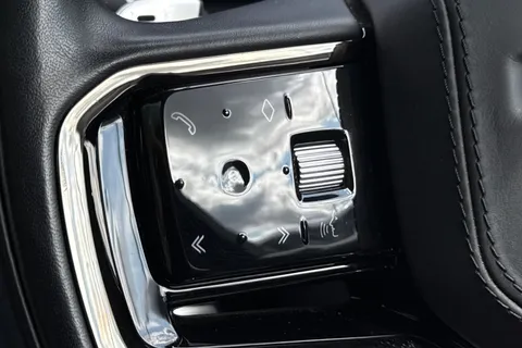 29 of 41 for LAND ROVER RANGE ROVER SPORT 3.0 D300 Autobiography 5dr Auto