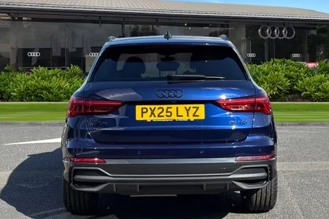 PX25LYZ Audi Q3 Black Edition 35 TDI  150 PS S tronic Thumbnail #5