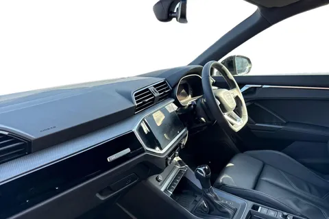 PX25LYZ Audi Q3 Black Edition 35 TDI  150 PS S tronic Thumbnail #9