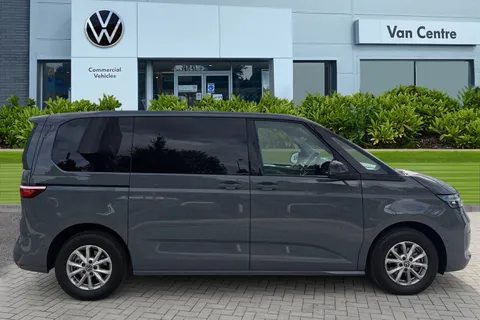 MF25JFV Volkswagen Multivan 2.0 TDI Life 5dr DSG Thumbnail #4