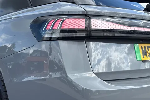 MD25AFU Volkswagen Id.7 210kW Match Pro S Plus 86kWh 5dr Auto **BLACK EXTERIOR PACK, HEAT PUMP** Thumbnail #8