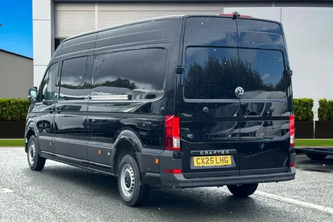 CX25LHG Volkswagen Crafter 2.0 TDI 140PS Commerce Plus High Roof Van Auto Thumbnail #3