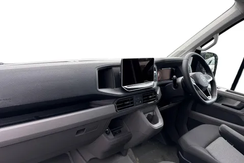 CX25LHG Volkswagen Crafter 2.0 TDI 140PS Commerce Plus High Roof Van Auto Thumbnail #15