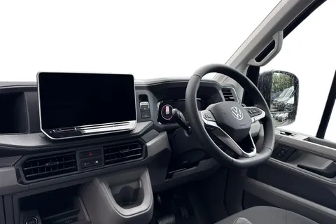 CX25LHG Volkswagen Crafter 2.0 TDI 140PS Commerce Plus High Roof Van Auto Thumbnail #18