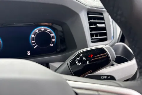 CX25LHG Volkswagen Crafter 2.0 TDI 140PS Commerce Plus High Roof Van Auto Thumbnail #23