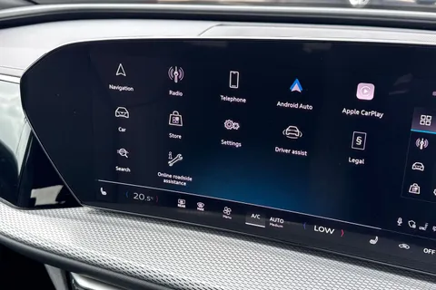 DH25AOJ Audi Q5 2.0 TDI S line S Tronic quattro Euro 6 (s/s) 5dr Thumbnail #33