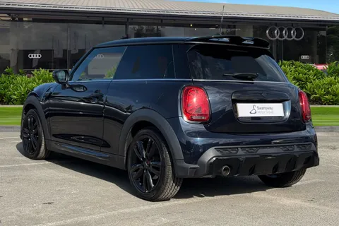 M15TLM Mini Hatch 1.5 Cooper Sport Euro 6 (s/s) 3dr Thumbnail #3