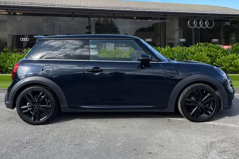 M15TLM Mini Hatch 1.5 Cooper Sport Euro 6 (s/s) 3dr Thumbnail #4