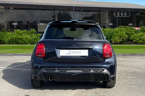 M15TLM Mini Hatch 1.5 Cooper Sport Euro 6 (s/s) 3dr Thumbnail #5