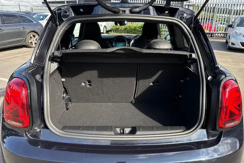 M15TLM Mini Hatch 1.5 Cooper Sport Euro 6 (s/s) 3dr Thumbnail #7