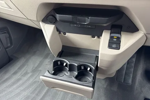 PF75NOV Volkswagen California Ocean 204 PS 2.0 TSI 7-Speed DSG Thumbnail #31