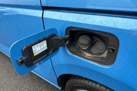 PF75NOV Volkswagen California Ocean 204 PS 2.0 TSI 7-Speed DSG Thumbnail #47