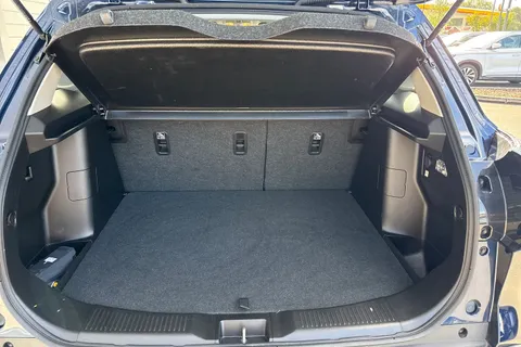 SM72NNZ Suzuki S-Cross 1.5h Motion AGS Euro 6 (s/s) 5dr Thumbnail #7