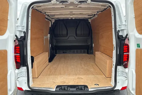 PN25OYD Volkswagen Transporter T28 Commerce Plus SWB 150 PS 2.0 TDI 6sp Manual Thumbnail #7