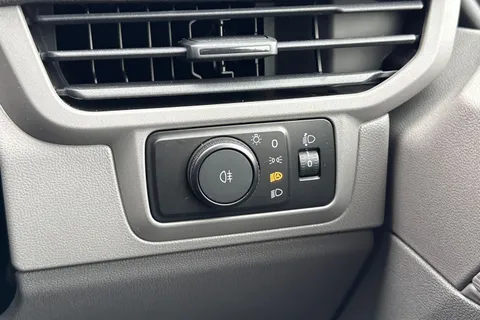 PN25OYD Volkswagen Transporter T28 Commerce Plus SWB 150 PS 2.0 TDI 6sp Manual Thumbnail #28