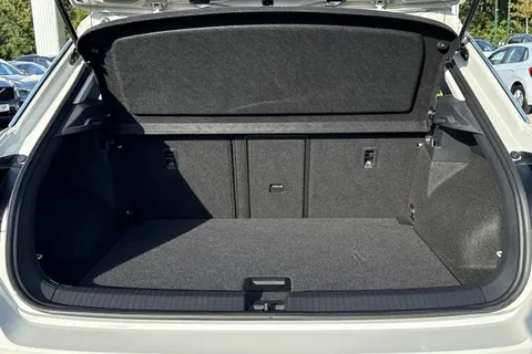 PN73VVE Volkswagen T-Roc 1.5 TSI Life 5dr DSG Thumbnail #10