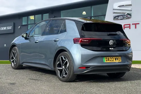 DA22WKU Volkswagen ID.3 Pro S 77kWh Tour Auto 5dr Thumbnail #2