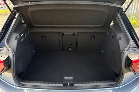 DA22WKU Volkswagen ID.3 Pro S 77kWh Tour Auto 5dr Thumbnail #9