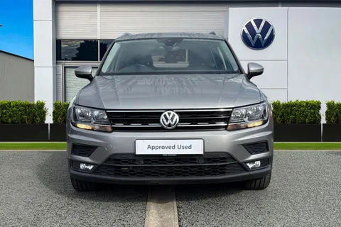 DN18OUL Volkswagen Tiguan 2.0 TDi 150 SE Nav 5dr DSG ⭐Keyless Entry, Winter Pack⭐ Thumbnail #6