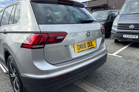 DN18OUL Volkswagen Tiguan 2.0 TDi 150 SE Nav 5dr DSG ⭐Keyless Entry, Winter Pack⭐ Thumbnail #8