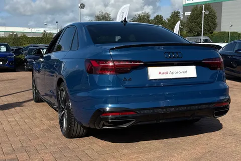 GJ74FET Audi A4 Black Edition 35 TFSI 150 PS S tronic Thumbnail #8