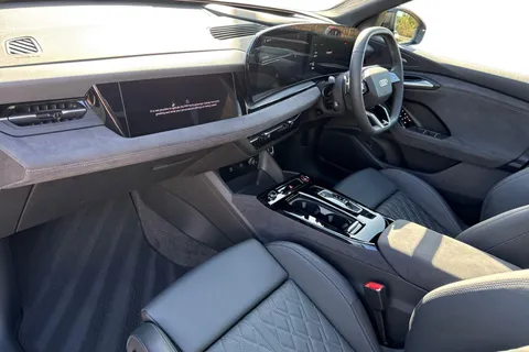 KW74NRZ Audi Sq6 E-Tron SQ6 SUV Edition 1 e-tron 360,00 kW Thumbnail #9