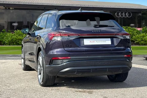 KS74FHB Audi Q4 e-tron 210kW 45 82kWh Black Edition 5dr Auto Thumbnail #3