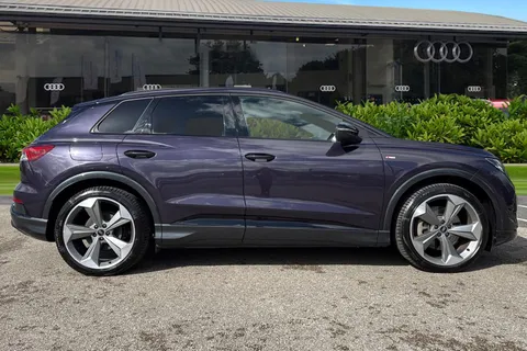 KS74FHB Audi Q4 e-tron 210kW 45 82kWh Black Edition 5dr Auto Thumbnail #4