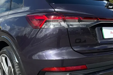 KS74FHB Audi Q4 e-tron 210kW 45 82kWh Black Edition 5dr Auto Thumbnail #8