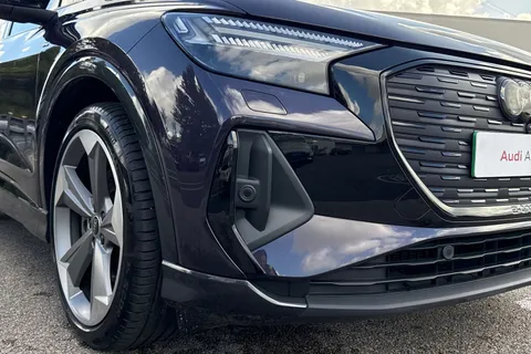 KS74FHB Audi Q4 e-tron 210kW 45 82kWh Black Edition 5dr Auto Thumbnail #9