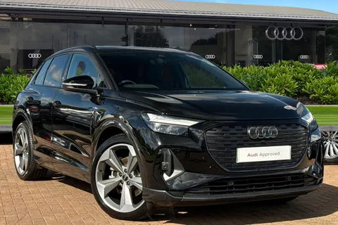 KT74WND Audi Q4 e-tron 125kW 35 55kWh Black Edition 5dr Auto Thumbnail #2