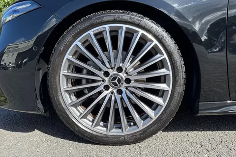 HT74WWZ Mercedes-Benz A Class 1.3 A180h MHEV AMG Line (Premium Plus) 7G-DCT Euro 6 (s/s) 5dr Thumbnail #11