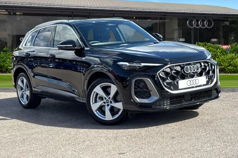  Audi Q5 2.0 TDI S line S Tronic quattro Euro 6 (s/s) 5dr Thumbnail #2