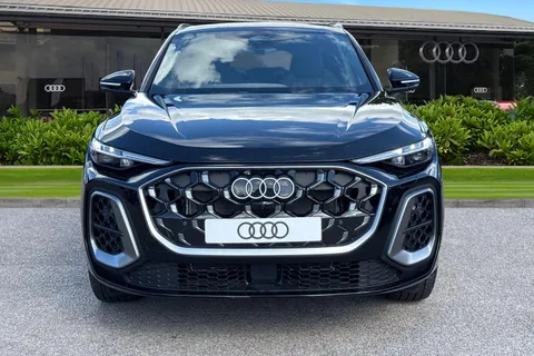  Audi Q5 2.0 TDI S line S Tronic quattro Euro 6 (s/s) 5dr Thumbnail #6