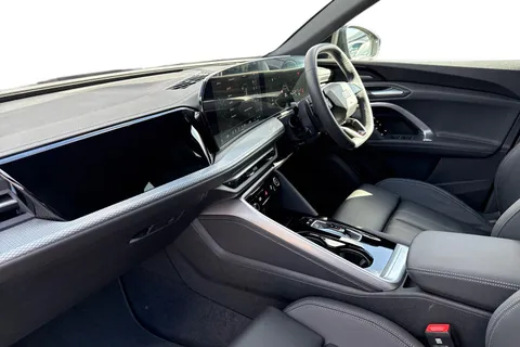  Audi Q5 2.0 TDI S line S Tronic quattro Euro 6 (s/s) 5dr Thumbnail #9