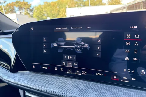  Audi Q5 2.0 TDI S line S Tronic quattro Euro 6 (s/s) 5dr Thumbnail #19