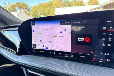  Audi Q5 2.0 TDI S line S Tronic quattro Euro 6 (s/s) 5dr Thumbnail #32