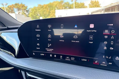  Audi Q5 2.0 TDI S line S Tronic quattro Euro 6 (s/s) 5dr Thumbnail #33