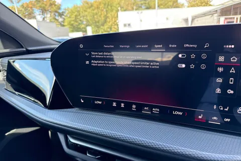  Audi Q5 2.0 TDI S line S Tronic quattro Euro 6 (s/s) 5dr Thumbnail #43